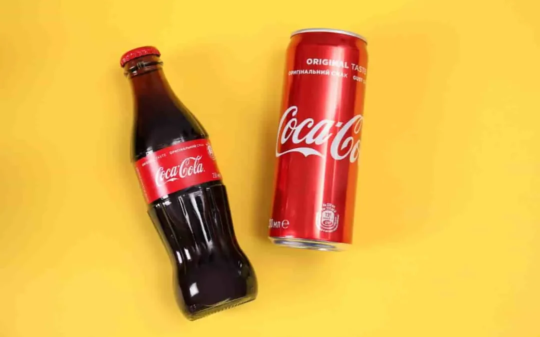 Combien de calories contient une canette de Coca-Cola (33 cl) ?