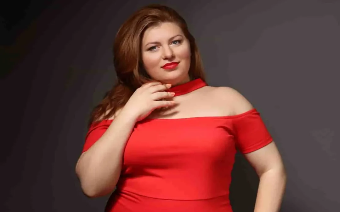 Robe femme ronde : guide ultime pour sublimer votre silhouette avec style