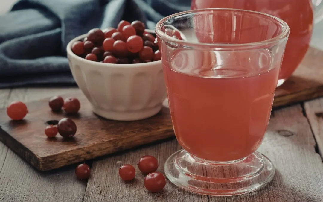 Jus de cranberry : quels sont les véritables bienfaits de la canneberge sur la santé ?