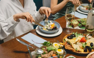 Manger lentement : les bienfaits concrets sur votre digestion et votre santé