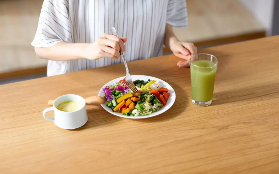 Légumes crus ou cuits : quels modes de préparation préservent le mieux les nutriments ?