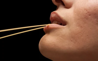 Gerçures aux lèvres et carences : quelles vitamines manquent à votre organisme ?