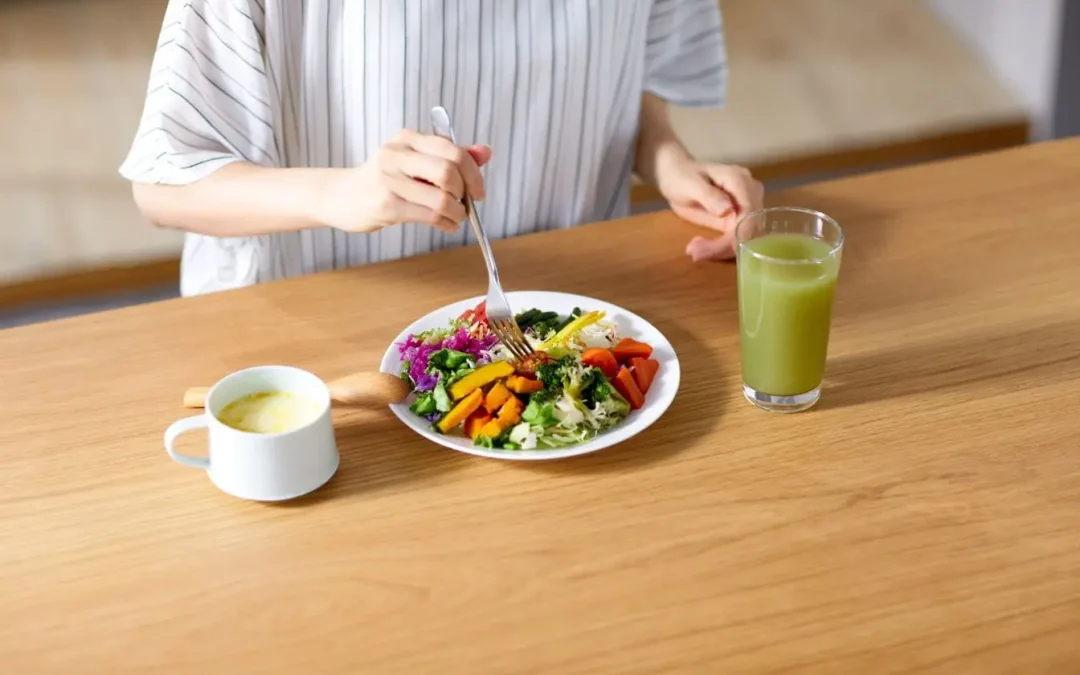 Ballonnements après chaque repas : quelles sont les causes de ces gonflements ?